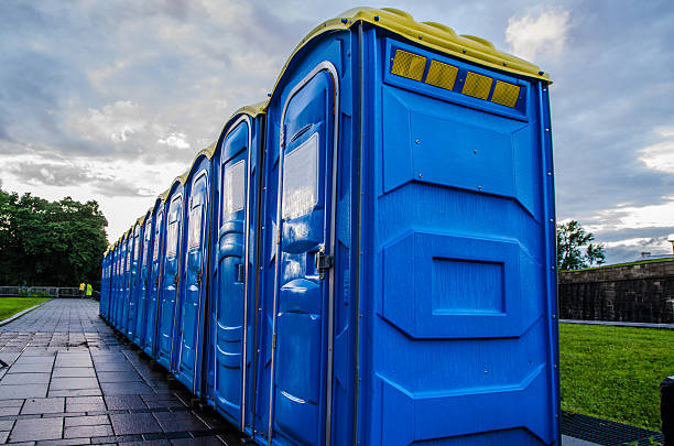 Best Restroom trailer rental cost  in Houston, MO